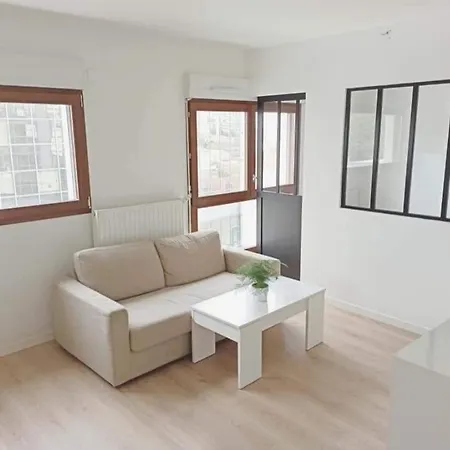 Cozy Apartment Paris 5 Min Metro Apartment Ivry-sur-Seine